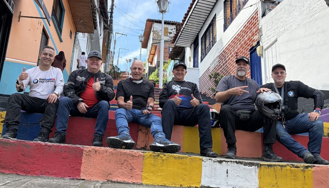 En este momento estás viendo Los integrantes de BMW Eje Cafetero no paran de rodar: Destino El Cairo Valle del Cauca